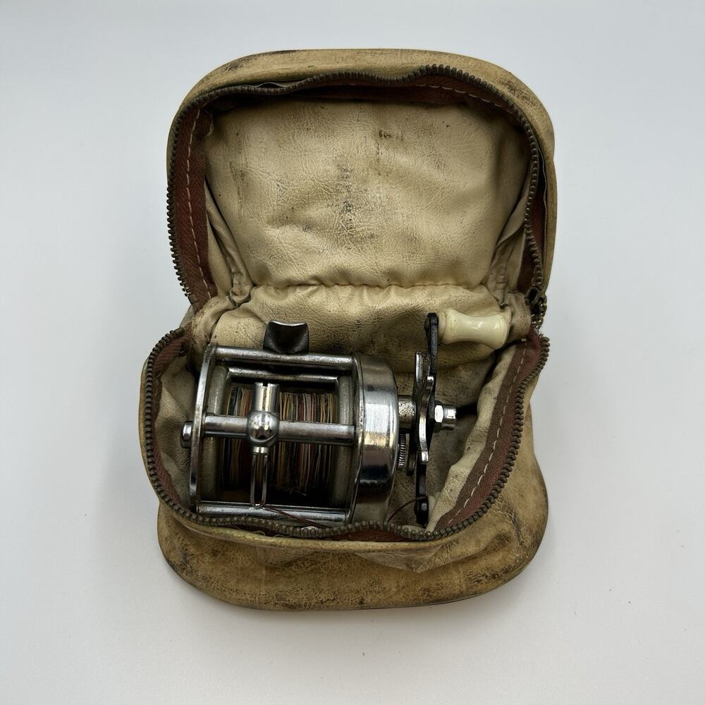 Vintage Model 410A Langley Whitecap Bait Casting Reel USA Made VTG w/ Case